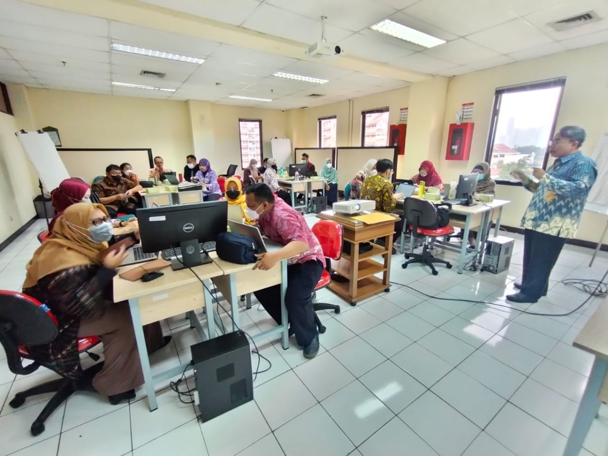 Workshop Penyusunan Buku Ajar Politeknik Stia Lan Jakarta Politeknik